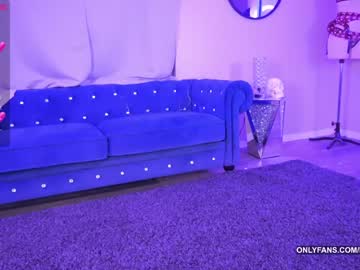 girl
        priscillawtff cam image #1292290