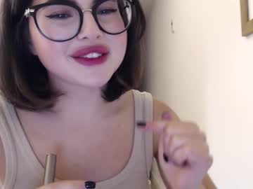 girl
        playnofuckinggames cam image #902160