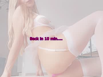girl
        jenny_wild22 cam image #533887