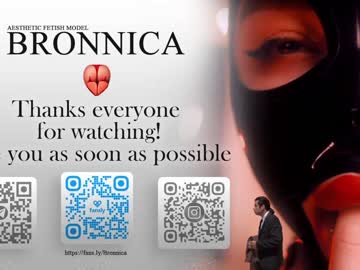 girl
        bronnica cam image #3272474