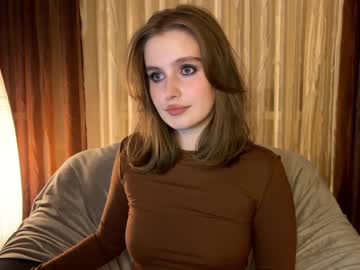 girl
        cute_siberian_girl cam image #3550361