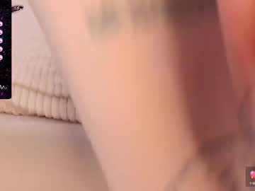 girl
        eye_candyx cam image #5042622