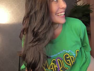 girl
        mellodyyy cam image #194485