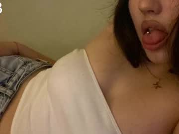 girl
        thelacey cam image #6575365
