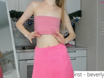 girl
        beverlyvega cam image #535157