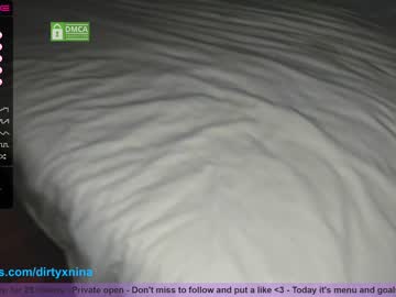 couple
        xninajohnx cam image #1950300