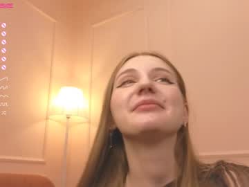 girl
        gentle_riott_ cam image #2116149