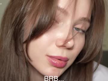 girl
        love_machine_ cam image #4105048