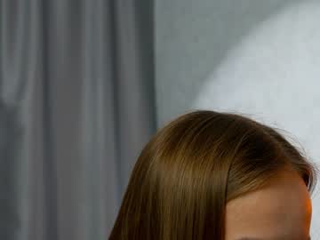girl
        yeepshyy cam image #4040283