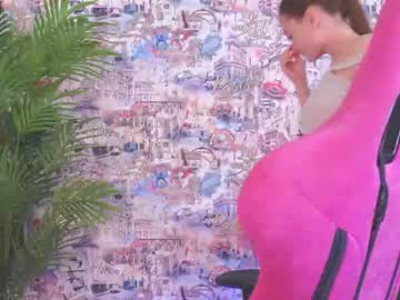 girl
        angelina_new cam image #3532121