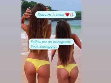 girl
        your_bunnygirl cam image #6334875