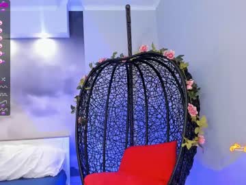 girl
        elizabeth__gray cam image #1253249
