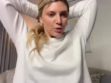 couple Nude Cam Girls Playing Games with danm66