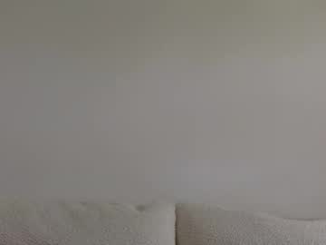 girl
        ilumaci cam image #4953143
