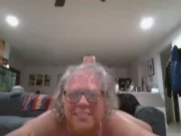 couple
        bigthingss69 cam image #1525569
