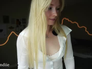 girl
        bestblondiiecb cam image #6446826