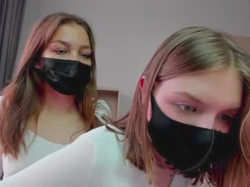 girl
        _faiirytale_ cam image #1594075