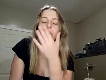 girl Nude Cam Girls Playing Games with allylottyy