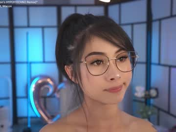 girl
        gigi_ulala cam image #3603758