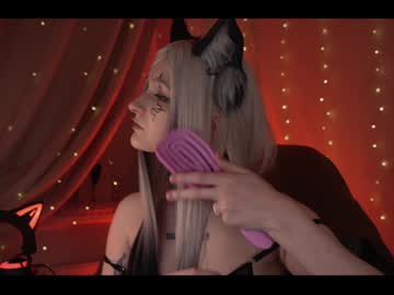 girl
        ronnie_neko cam image #5599503