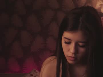 girl
        zarascarlett cam image #3610915