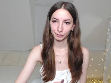 girl
        shy_cut1e cam image #2106612