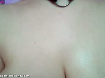 couple
        alice_and_adam cam image #1315670