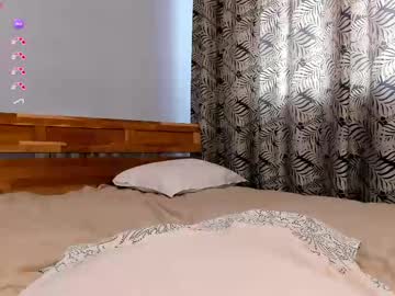 girl
        adelexx_zll cam image #6904421