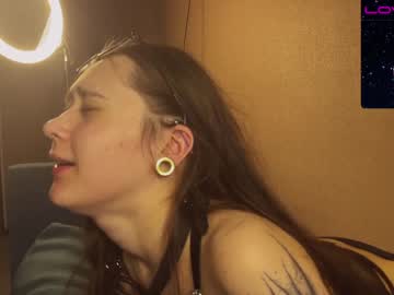 couple
        darkfirenight cam image #1592604