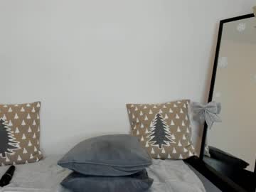 girl
        aria_diaz cam image #3135066