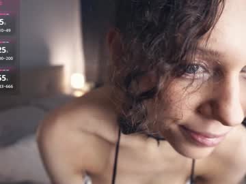 girl
        elvahamling cam image #5493475