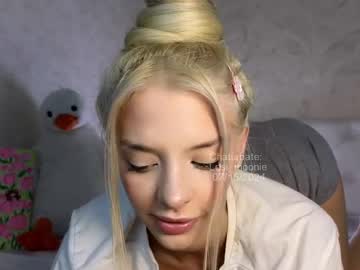 girl
        lesi_moonie cam image #4602322