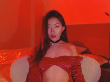 girl
        aimeclarks cam image #503098