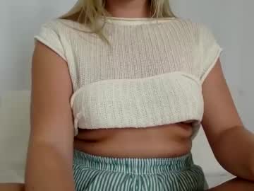 girl
        innocentblonde789 cam image #5031868