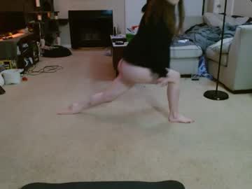girl
        pillogoddess cam image #5597211