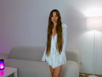 girl
        ambertan1 cam image #5923050