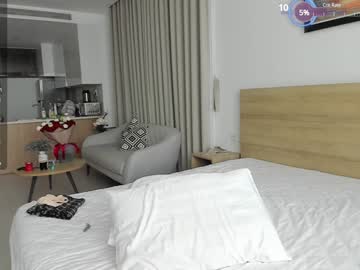 girl
        seon_mi cam image #5674662