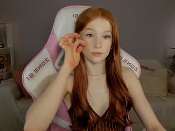 girl
        leahsthetics cam image #5553337