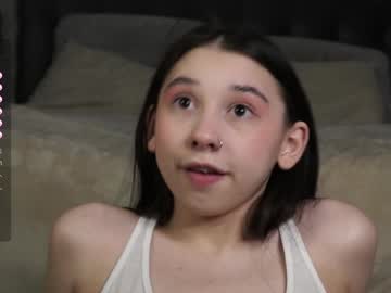 girl
        zarascarlett cam image #6010024
