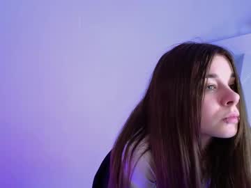 girl
        misty_sparks cam image #6551875