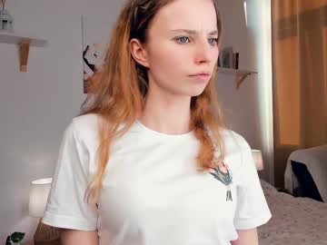 girl
        uma_2peace cam image #6215340