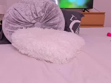 girl
        th3_b3st_squirt cam image #5465422