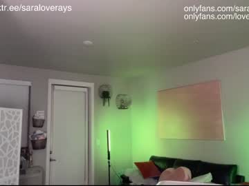 girl
        saraloverays cam image #3740802