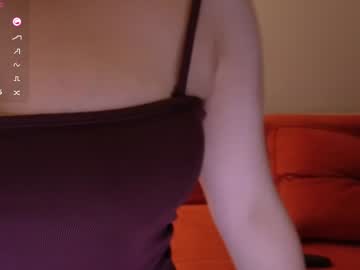 girl
        ki_mi cam image #5102840