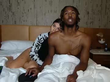 couple
        mycreamydreams cam image #4910804