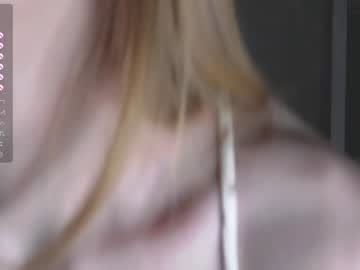 girl
        cute_shine cam image #4741450