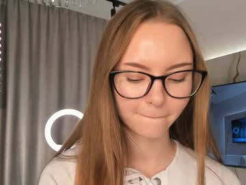 girl
        gemmacockayne cam image #4859323