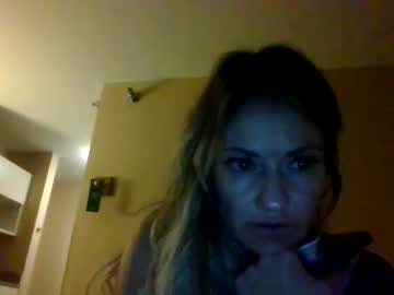 girl Nude Cam Girls Playing Games with lilredriding01
