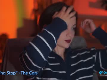 girl
        tiffanyriox cam image #3962998