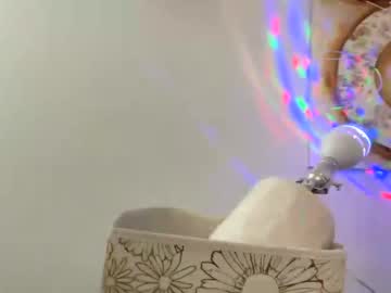 girl
        sabrinastirling cam image #1787162